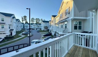 2223 Chattering Lory Ln, Apex, NC 27502