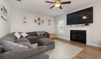 118 W Sand Luggs Ct, Angier, NC 27501