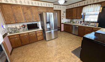 624 N Springfield, Anthony, KS 67003