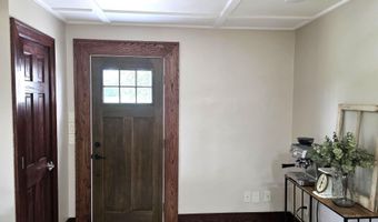 334 17th St, Ackley, IA 50601