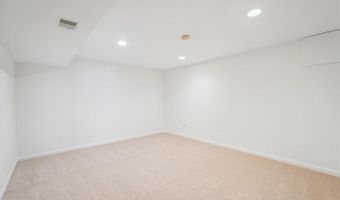 42924 MAPLEGROVE Ct, Ashburn, VA 20147