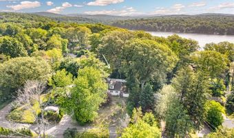 222 Alturas Rd, Alloway, NJ 07422