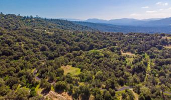 9 Valley Oak Dr, Ahwahnee, CA 93601