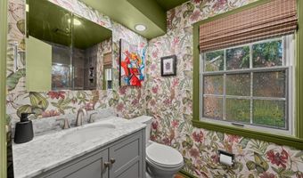 91 Yardley Ln, Akron, OH 44313