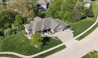 2055 Silver Maple Trl, North Liberty, IA 52317