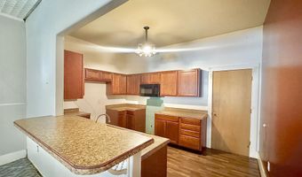 1020 N 1st St, Arkansas City, KS 67005