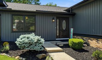 27 Hickory Dr, Barboursville, WV 25504