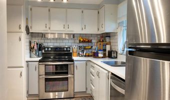 5050 COLUMBUS St 32, Albany, OR 97322