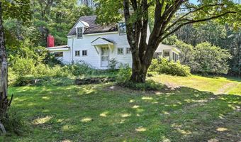 570 McGrath Pond Rd, Belgrade, ME 04917