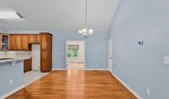 2668 Mountain Oak View Dr, Asheboro, NC 27205