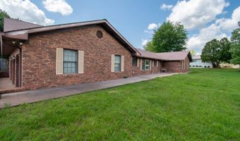 801 Lynnview Dr, Albany, KY 42602