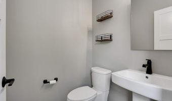 15590 Duck Trail Ln, Apple Valley, MN 55124