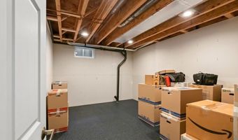 852 Stone Creek Blvd, Ashland, OH 44805