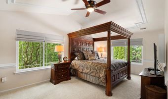 61 Cliffwood Dr, Allentown, NJ 08501