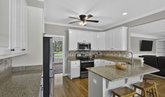 509 Wentworth Farm Cir, Boiling Springs, SC 29316