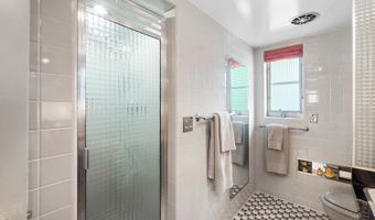 8389 Arborcrest Dr, Amberley, OH 45236