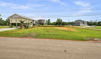 101 Edith Dr, Bay St. Louis, MS 39520