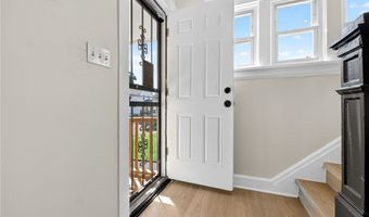 11927 Minor Ave, Cleveland, OH 44105