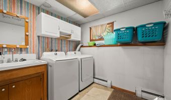 5240 E 42nd Ave, Anchorage, AK 99508