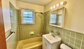 33 W 56TH St 1, Bayonne, NJ 07002