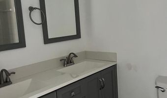 1005 SUMMERGLENN Ct #7-103, Bowie, MD 20721