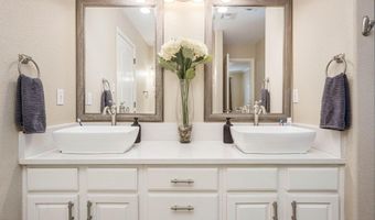 2639 Oakmont Dr, Alamogordo, NM 88310