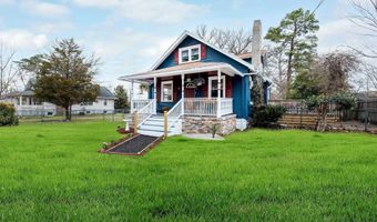30 2nd St St, Franklinville, NJ 08322