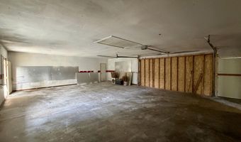 17228 China Gulch Dr, Anderson, CA 96007