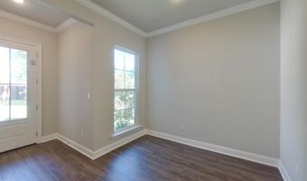6405 Roux Dr, Baton Rouge, LA 70817