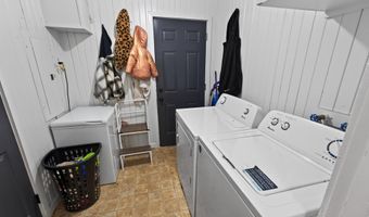 1 E MILBY St, Harrington, DE 19952