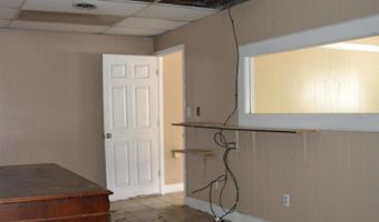 3708 VETERANS MEMORIAL Dr, Adamsville, AL 35005