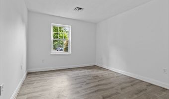 400 Brookside Dr A, Andover, MA 01810