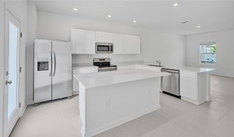 2136 RIDER RAIN Ln, Apopka, FL 32703