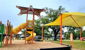 1602 Beach Blvd, Biloxi, MS 39531