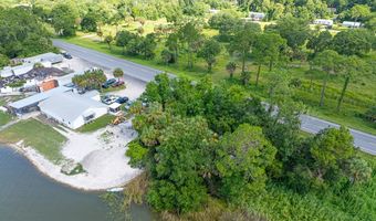 590 Hwy 98, Apalachicola, FL 32320