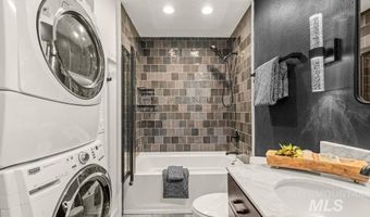3100 W Crescent Rim Dr 305, Boise, ID 83706