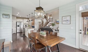 574 Ravensridge Ct, Alexandria, KY 41001