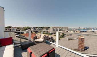 9 Waites Wharf 1, Newport, RI 02840