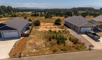 753 SEACREST Dr, Bandon, OR 97411