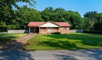 111 Stacey Dr, Batesville, AR 72501