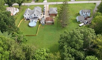 606 Golf Course Rd, Aliquippa, PA 15001