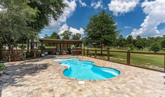 6263 Old River Rd, Baker, FL 32531
