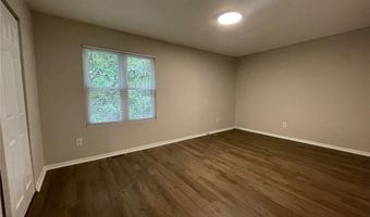 3176 Shadow Walk Ln, Tucker, GA 30084