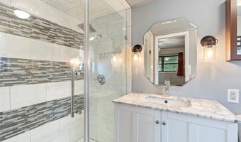 8316 NW 39th St, Bethany, OK 73008
