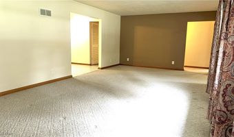 1111 Norwood Dr, Ashtabula, OH 44004