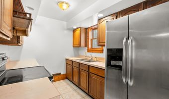 706 26th St, Allegan, MI 49010