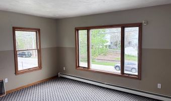 443 Shore Rd, Bourne, MA 02532
