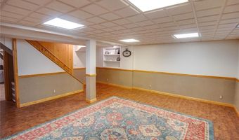 1210 McKinley Blvd, Alton, IL 62002