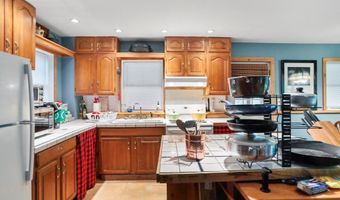 529 STRAWBERRY Ln, Augusta, WV 26704