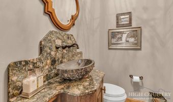 35 Valley Vista Ct, Banner Elk, NC 28604